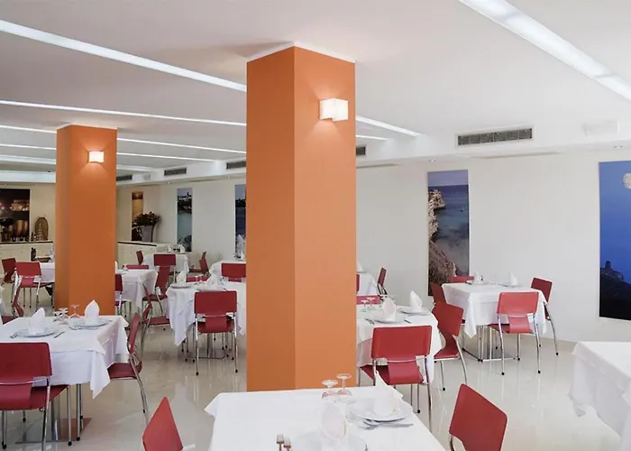 Ξενοδοχείο Miramare 3*