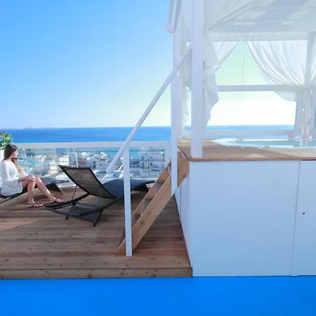 Ξενοδοχείο Miramare 3*