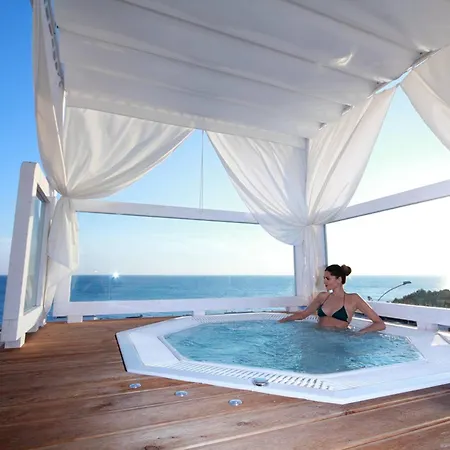 Miramare Hotell