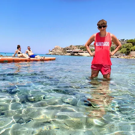 Ξενοδοχείο Miramare 3*